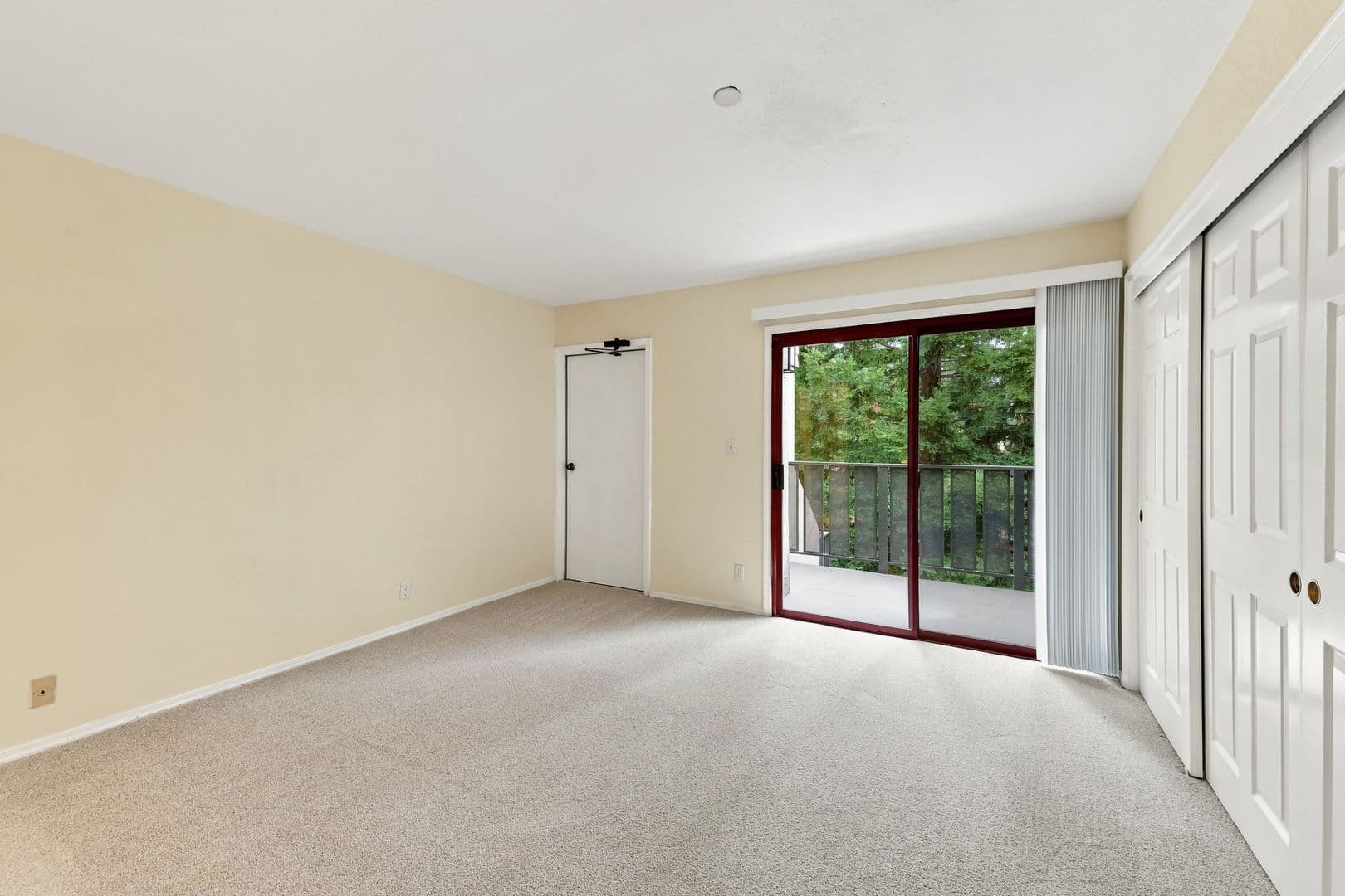 Palo Alto House: 4159 El Camino Way #H