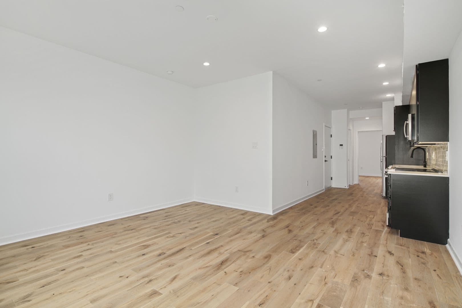 Philadelphia Apartment: 1246 N. Front Street