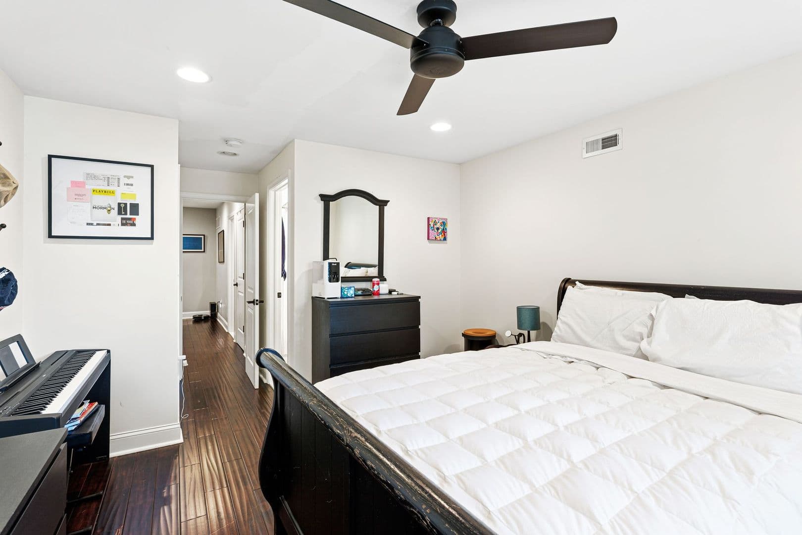 Philadelphia House: 2318 E Thompson Street