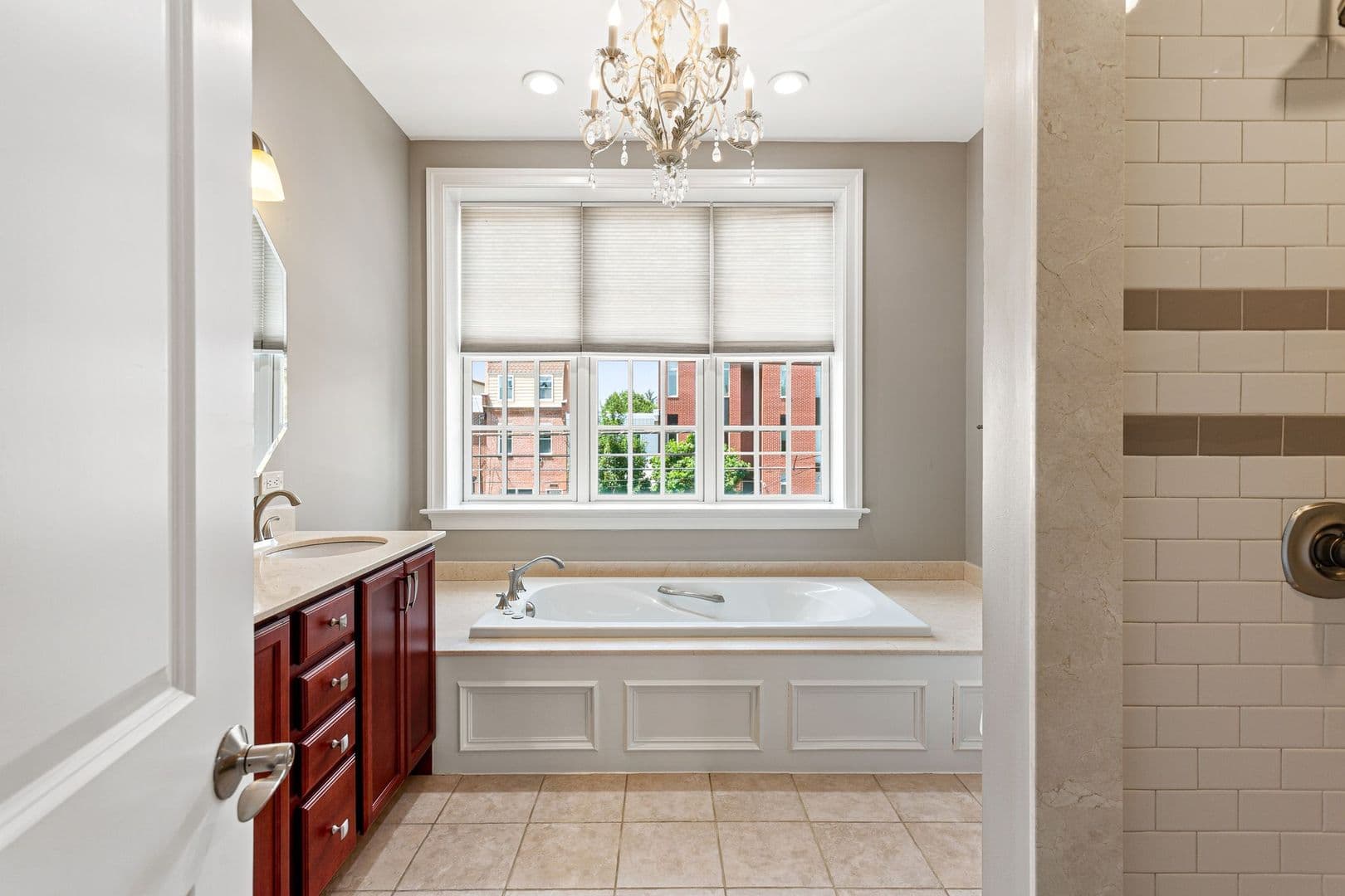 Philadelphia Apartment: 2355 E York Street