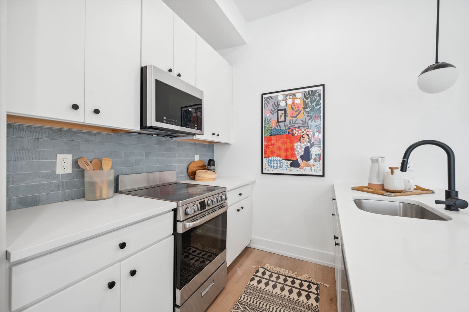 Philadelphia Apartment: 3037 Richmond Street