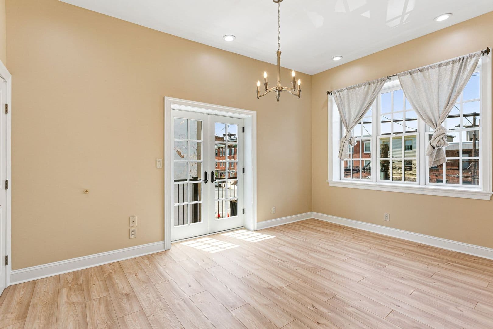 Philadelphia Apartment: 2355 E York Street