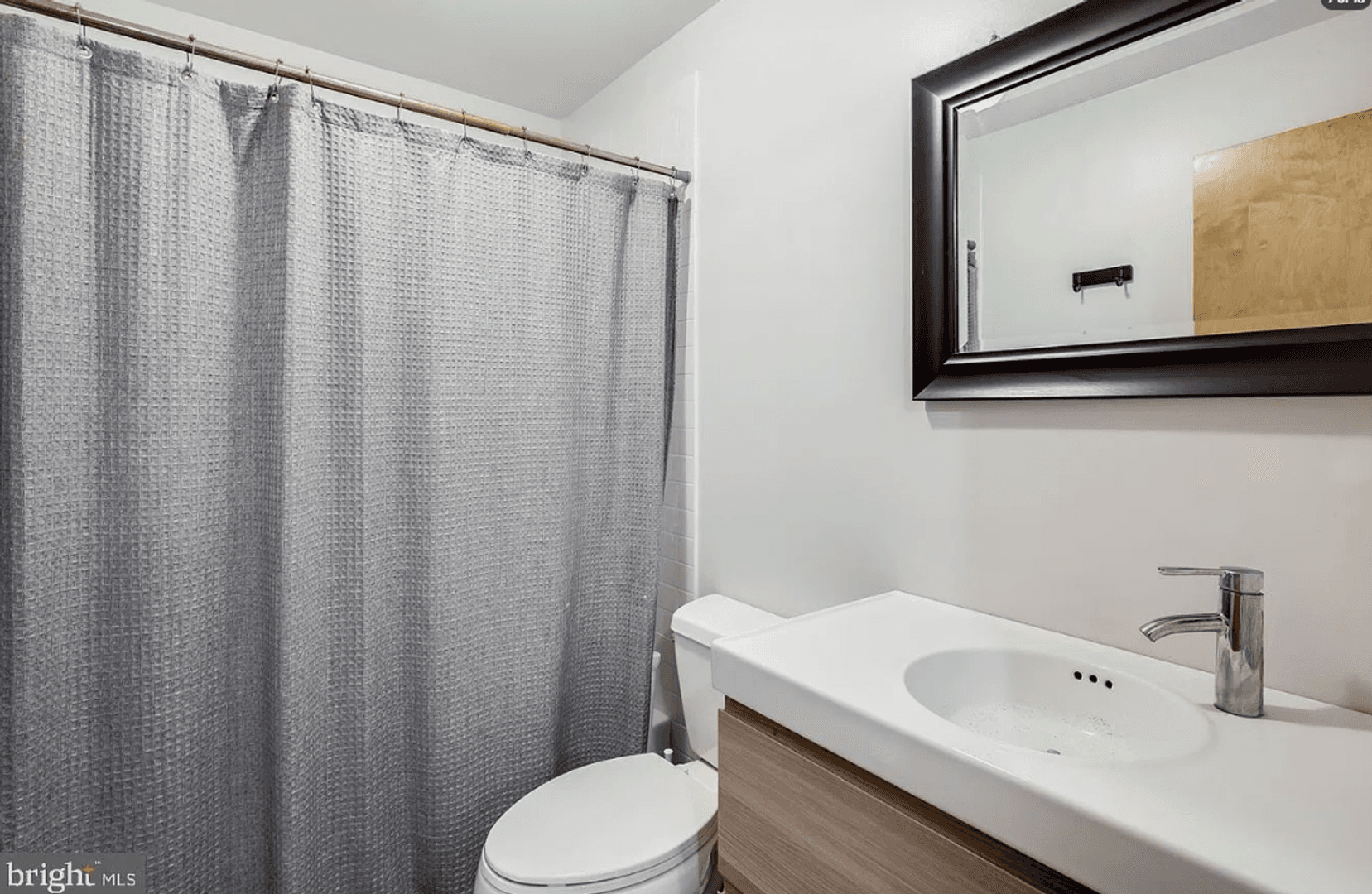 Philadelphia Apartment: 314 Brown Street