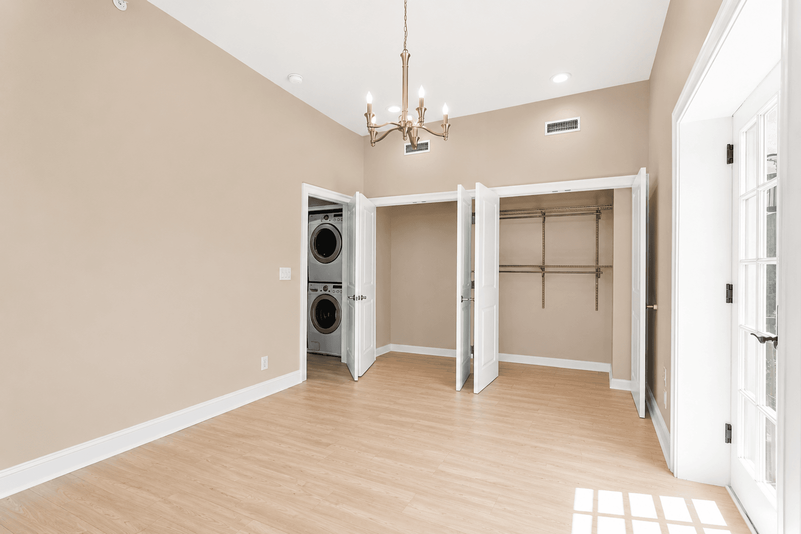 Philadelphia Apartment: 2355 E York Street