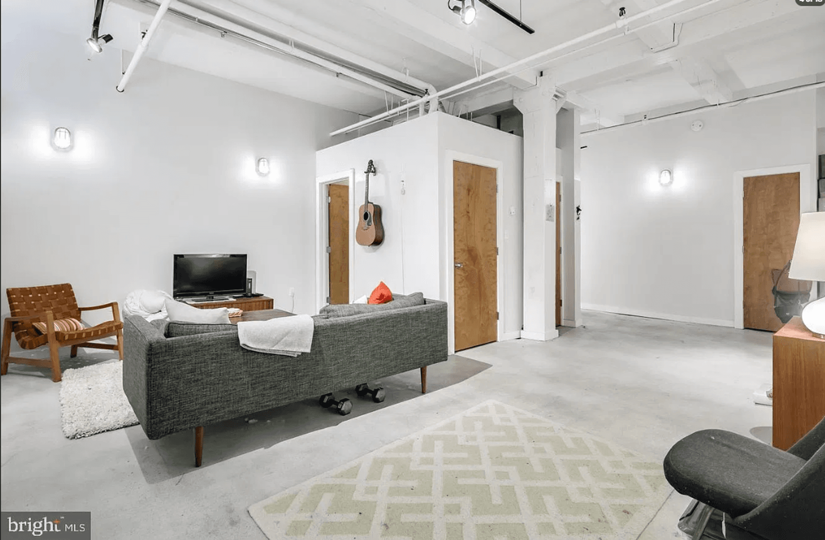 Philadelphia Apartment: 314 Brown Street