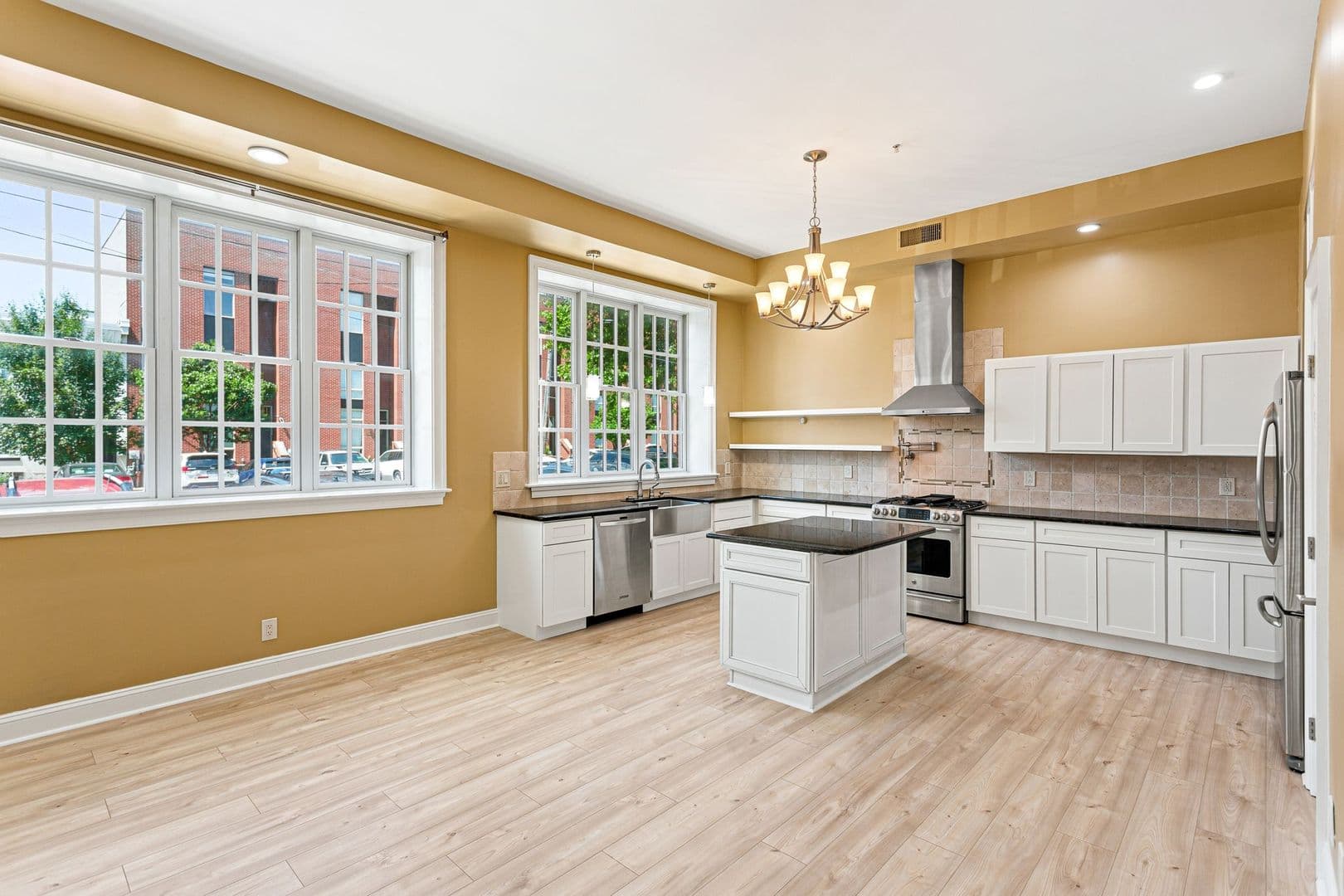 Philadelphia Apartment: 2355 E York Street