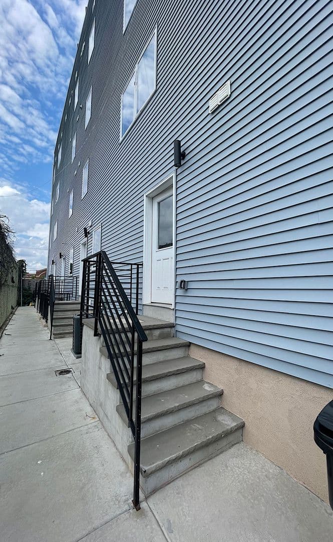 Philadelphia Apartment: 4111 Ludlow Street