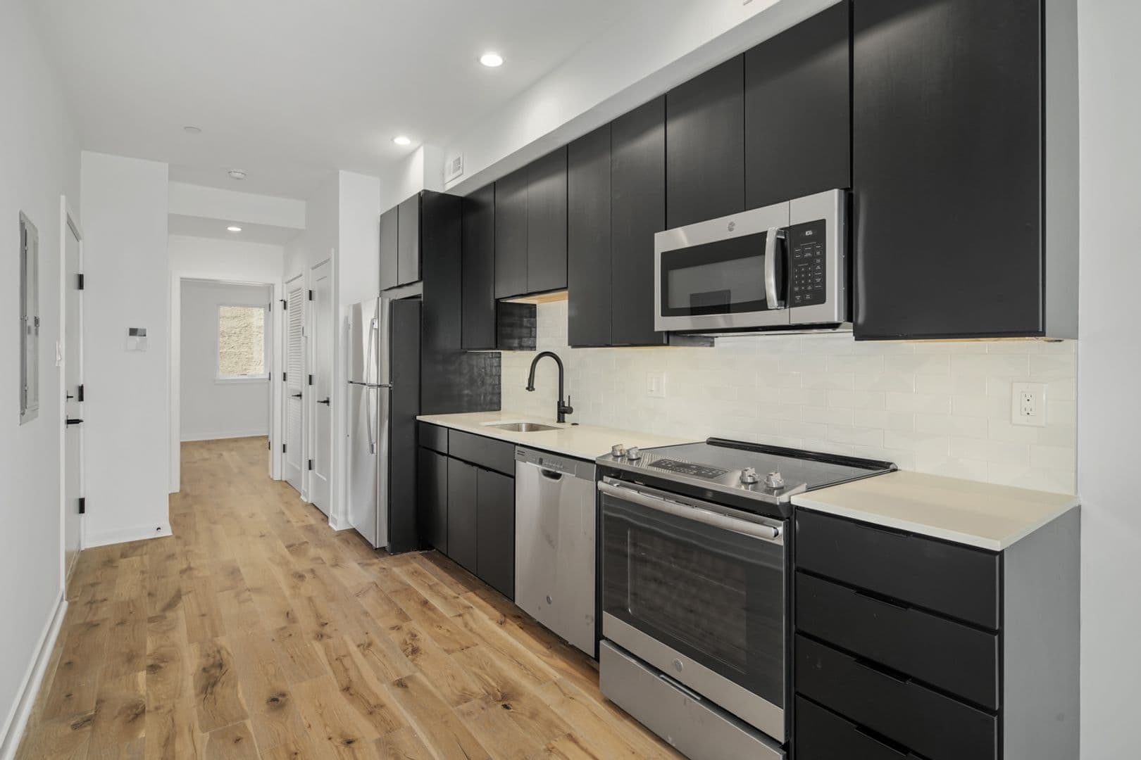 Philadelphia Apartment: 1246 N. Front Street