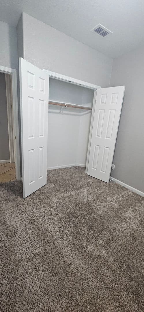 Sacramento House: 5796 Bridgecross Drive