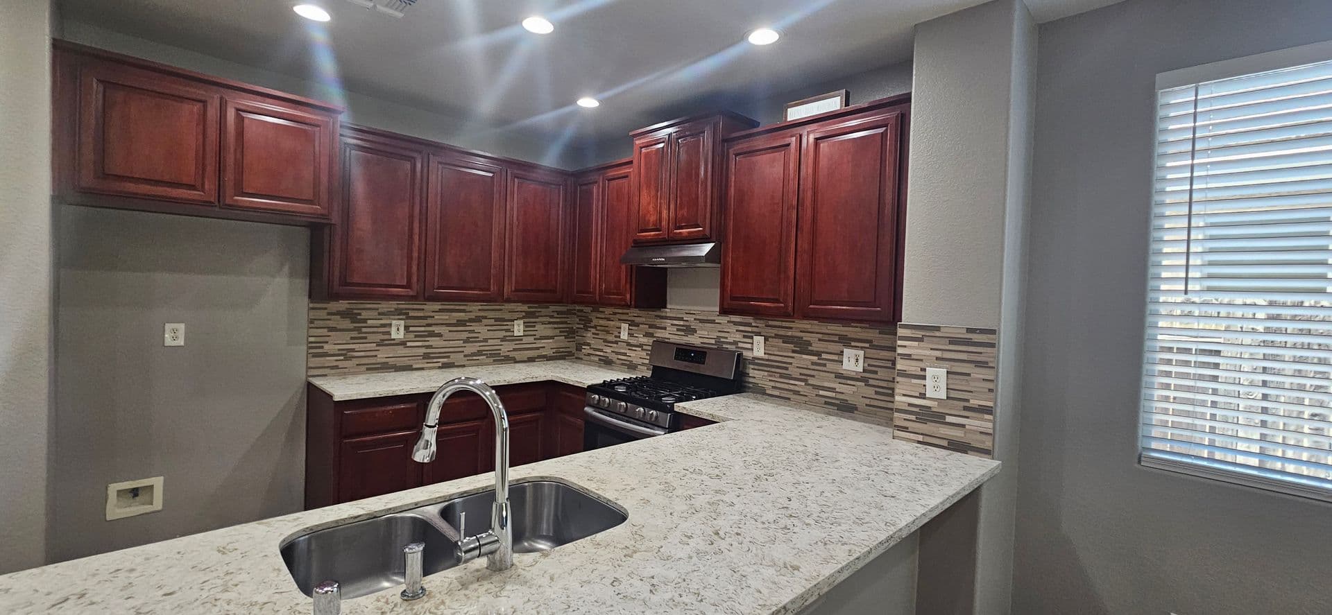 Sacramento House: 5796 Bridgecross Drive