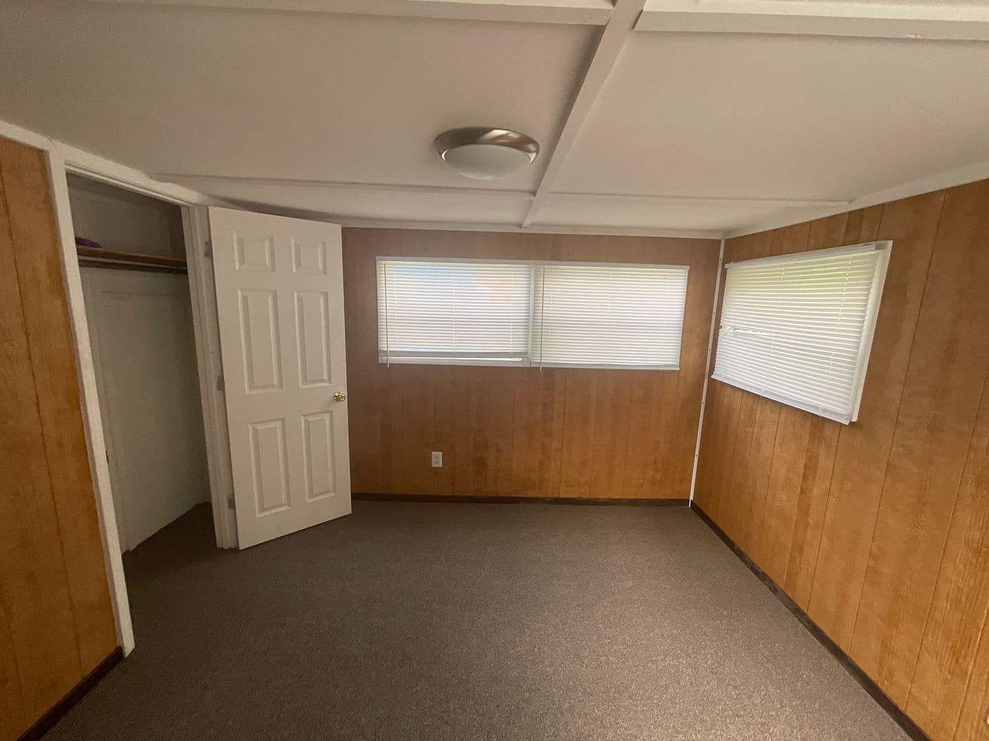 Augusta Apartment: 2609 Deans Bridge Road