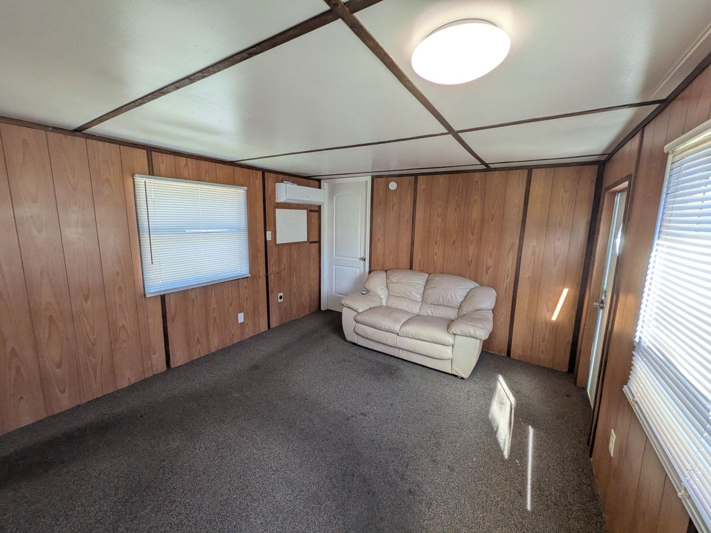 Augusta Apartment: 2609 Deans Bridge Road