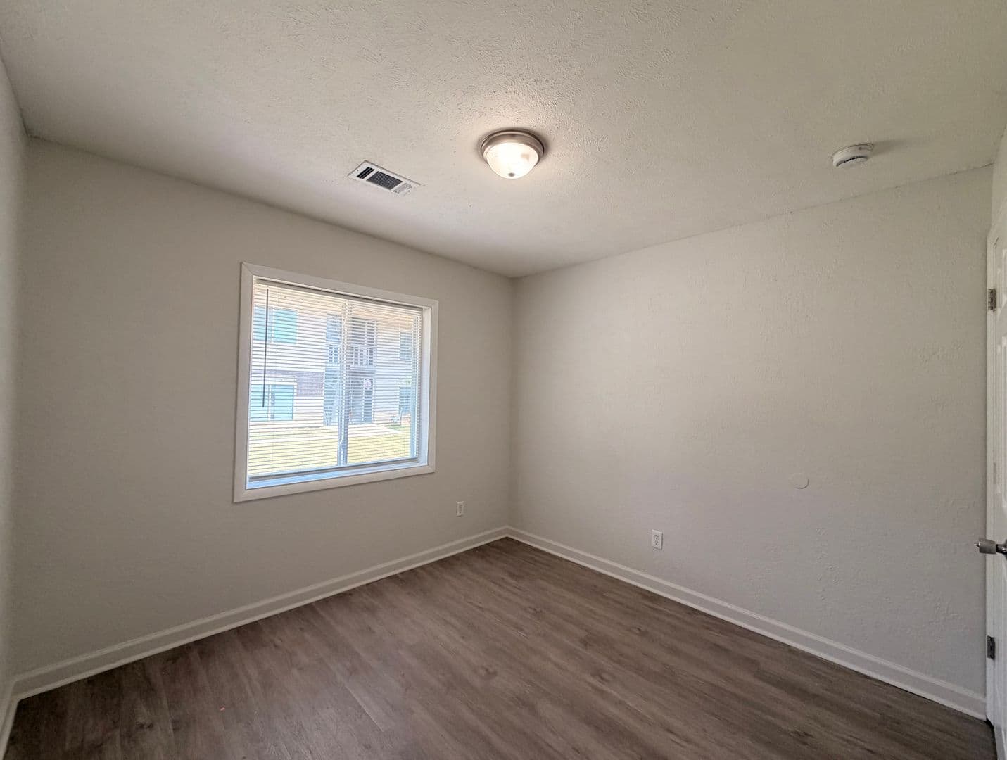 Augusta Apartment: 2219 Walden Drive