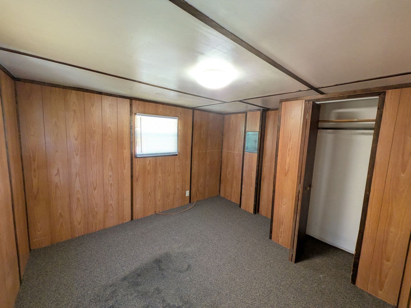 Augusta Apartment: 2609 Deans Bridge Road