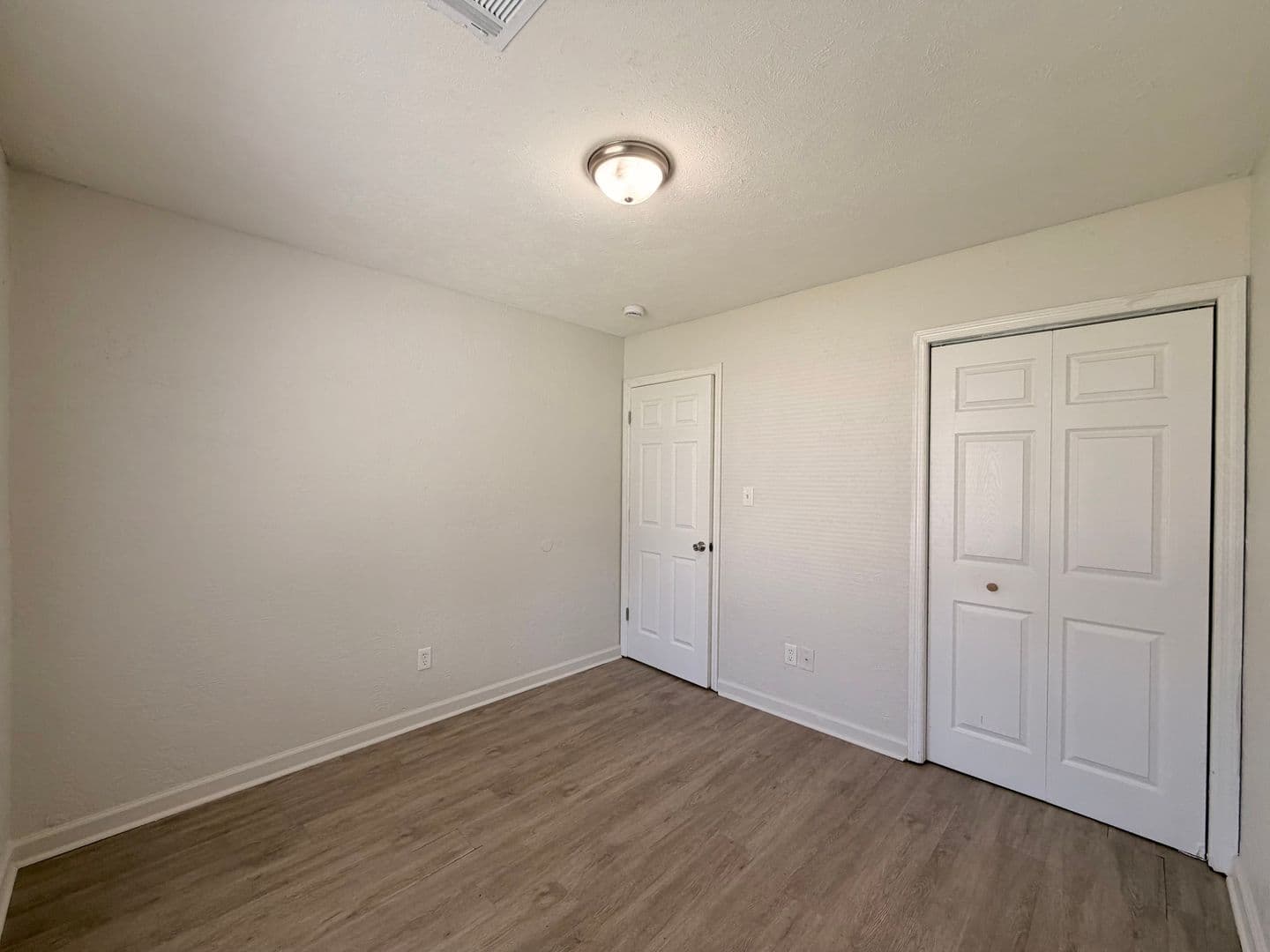 Augusta Apartment: 2219 Walden Drive