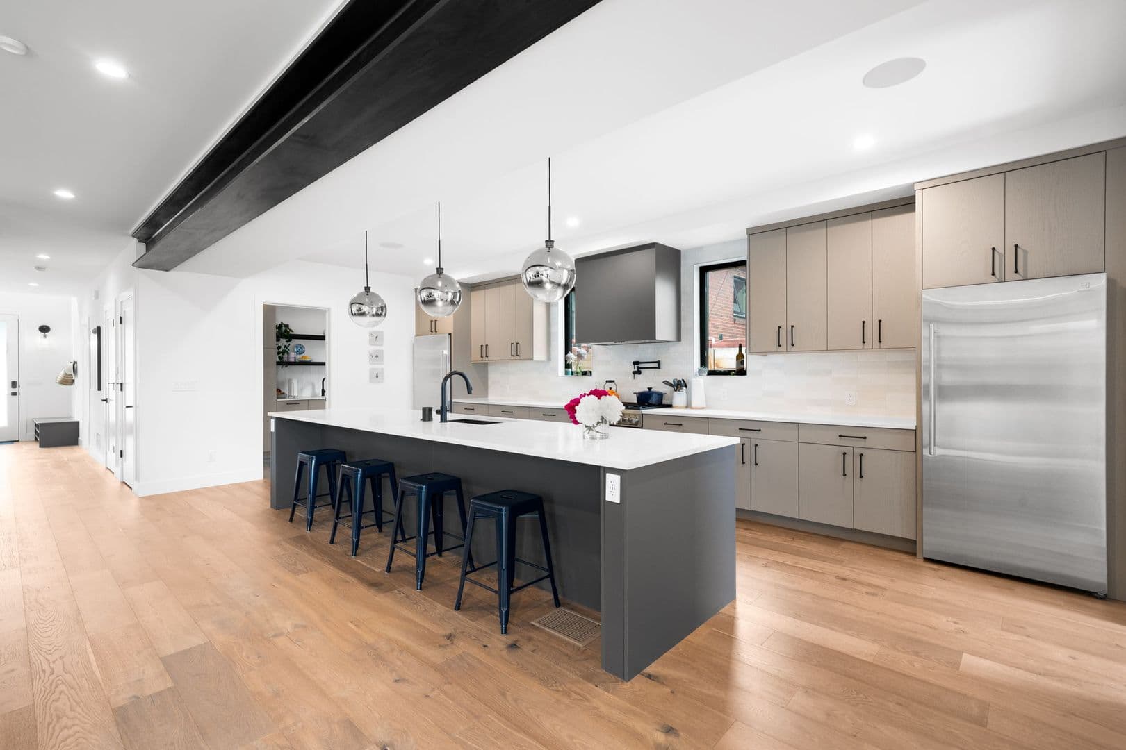 Denver House: 2498 Wolff St