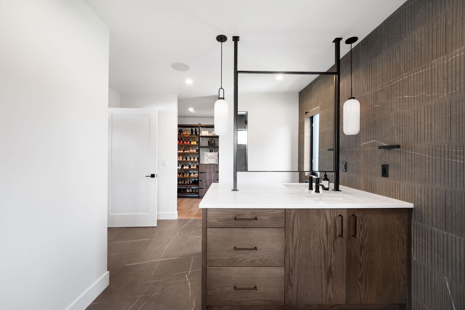 Denver House: 2498 Wolff St