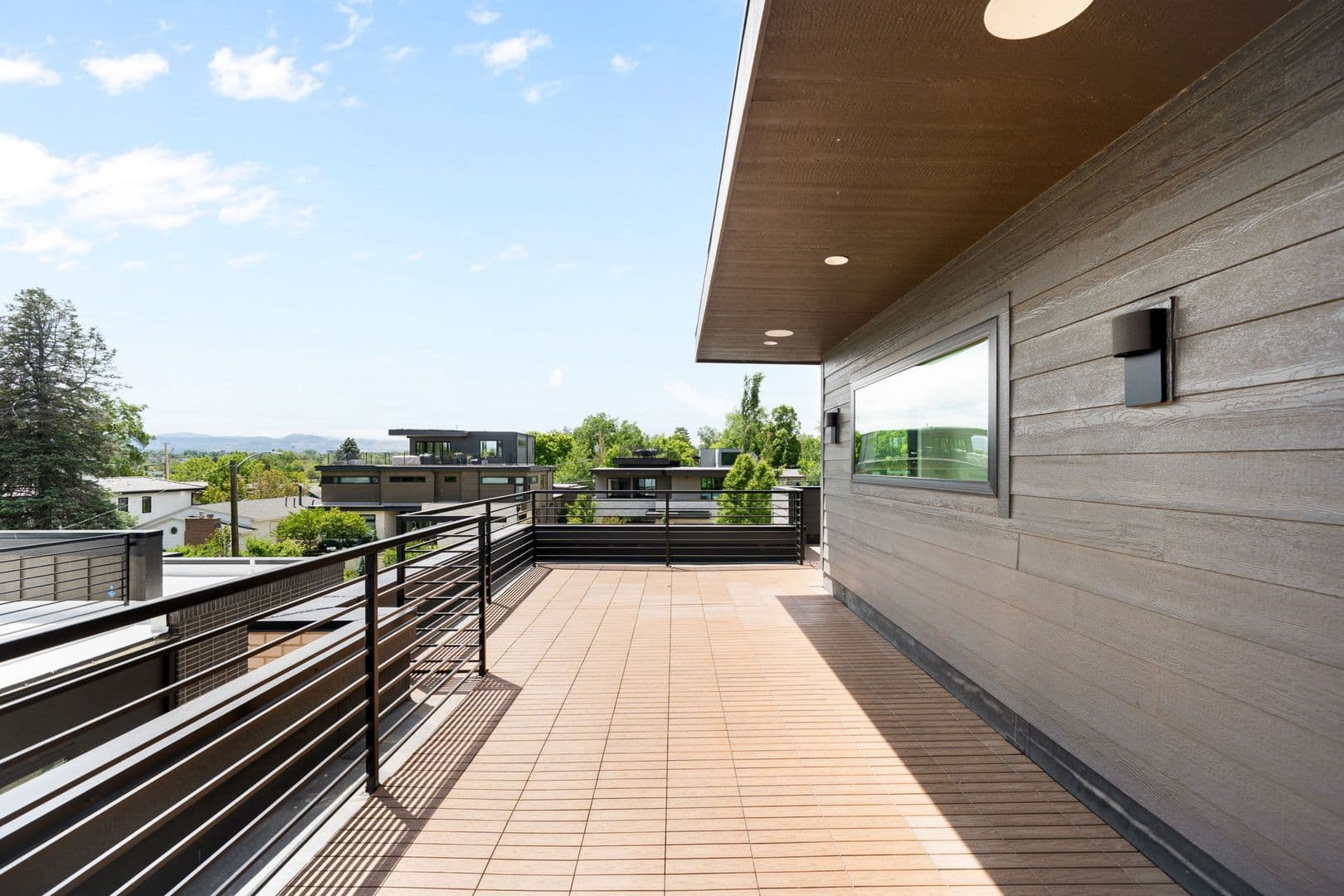 Denver House: 2498 Wolff St