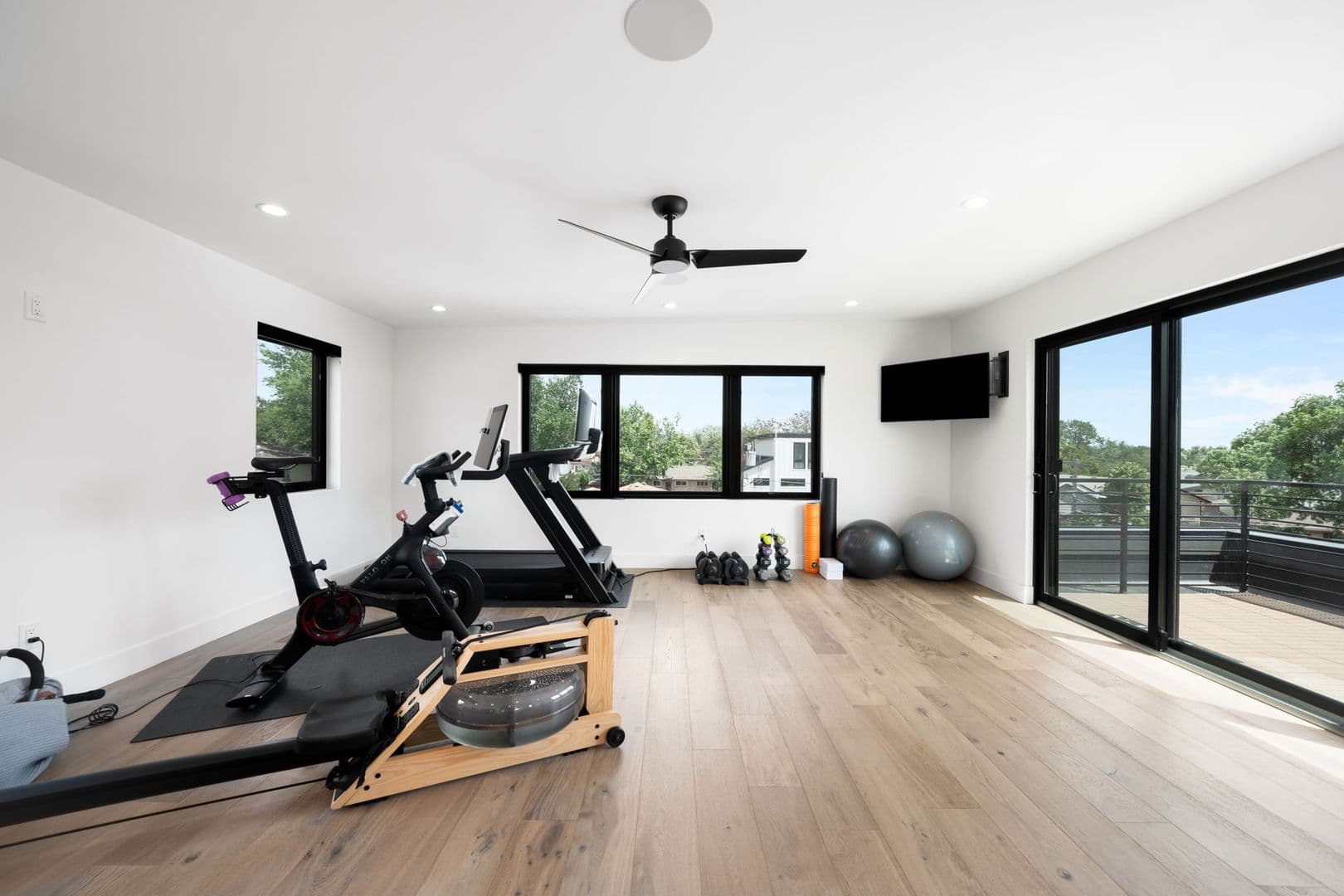 Denver House: 2498 Wolff St
