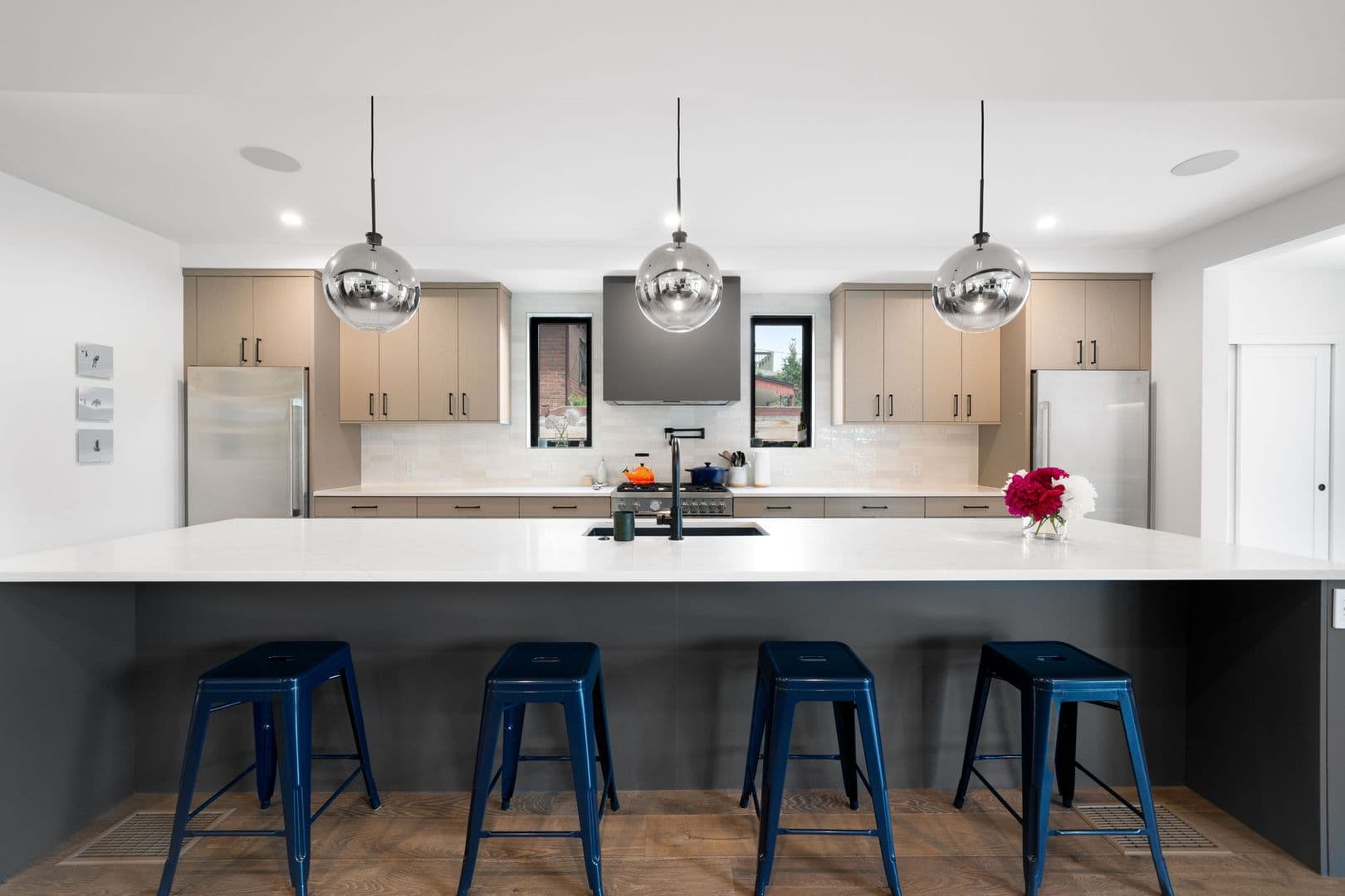 Denver House: 2498 Wolff St