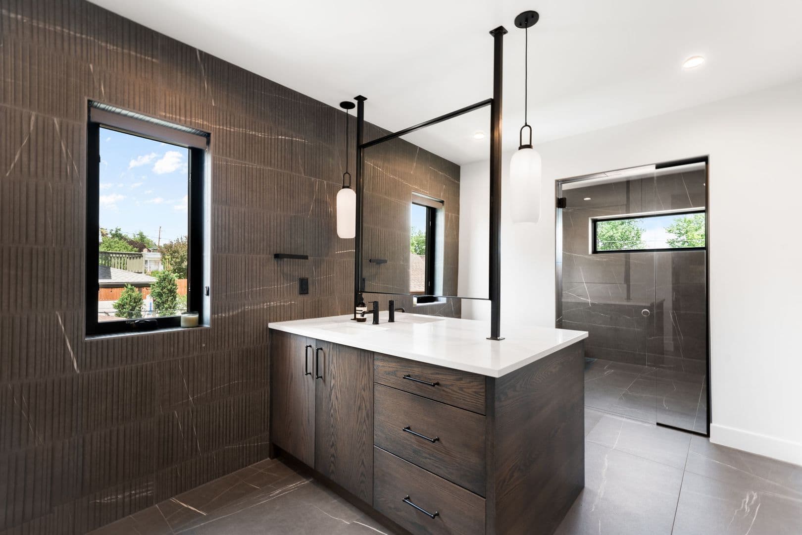 Denver House: 2498 Wolff St
