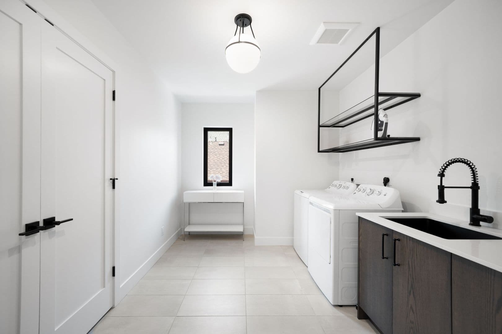 Denver House: 2498 Wolff St
