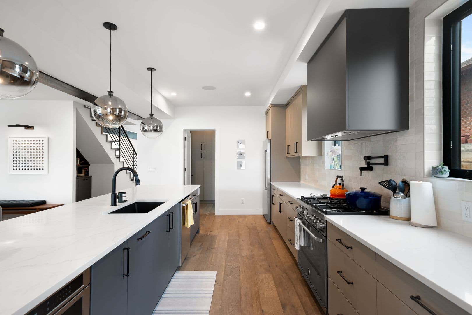 Denver House: 2498 Wolff St