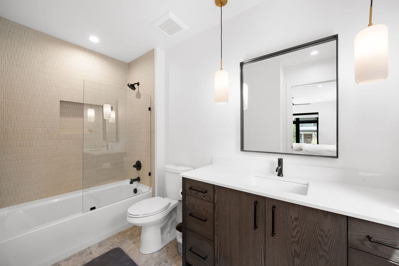 Denver House: 2498 Wolff St
