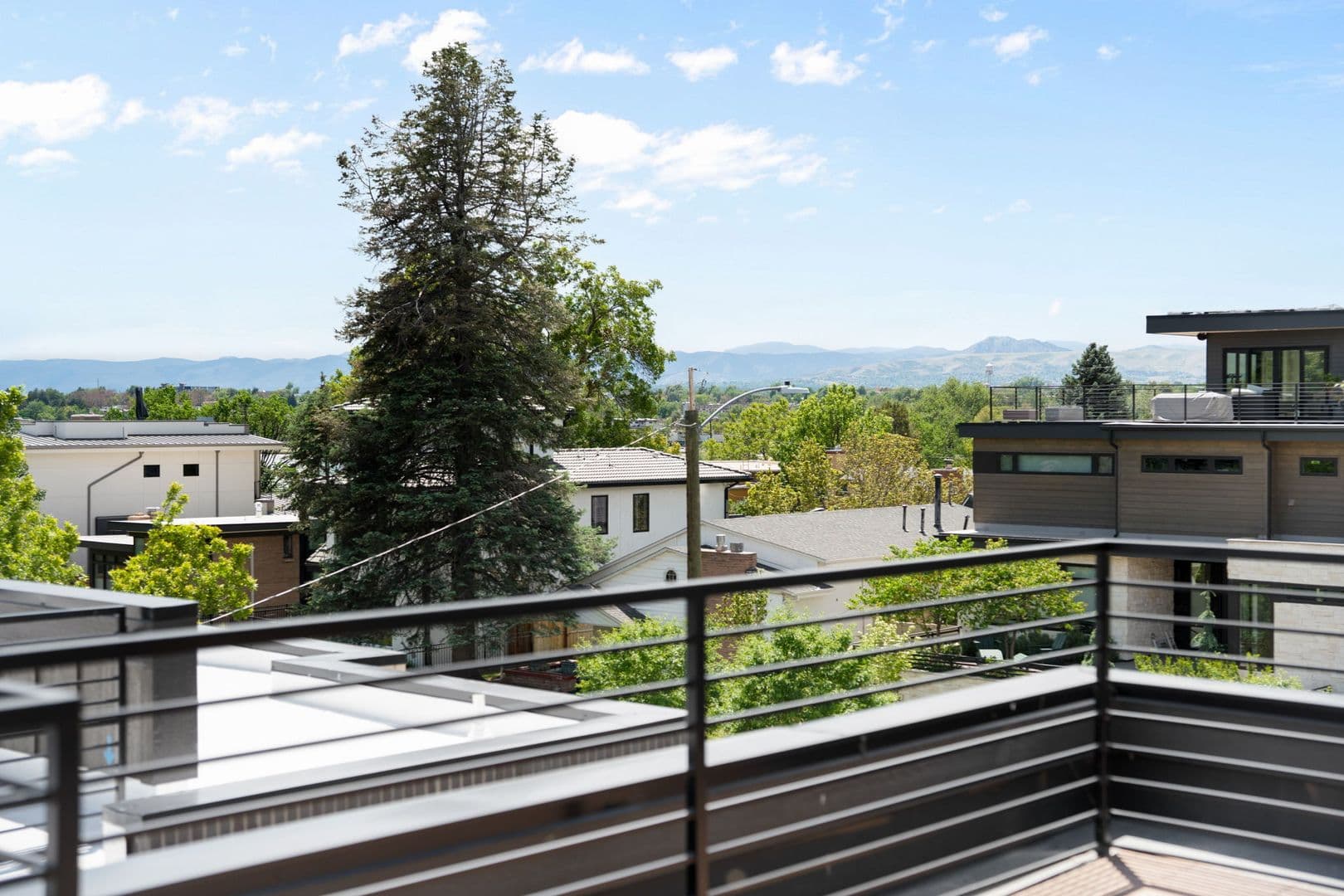 Denver House: 2498 Wolff St