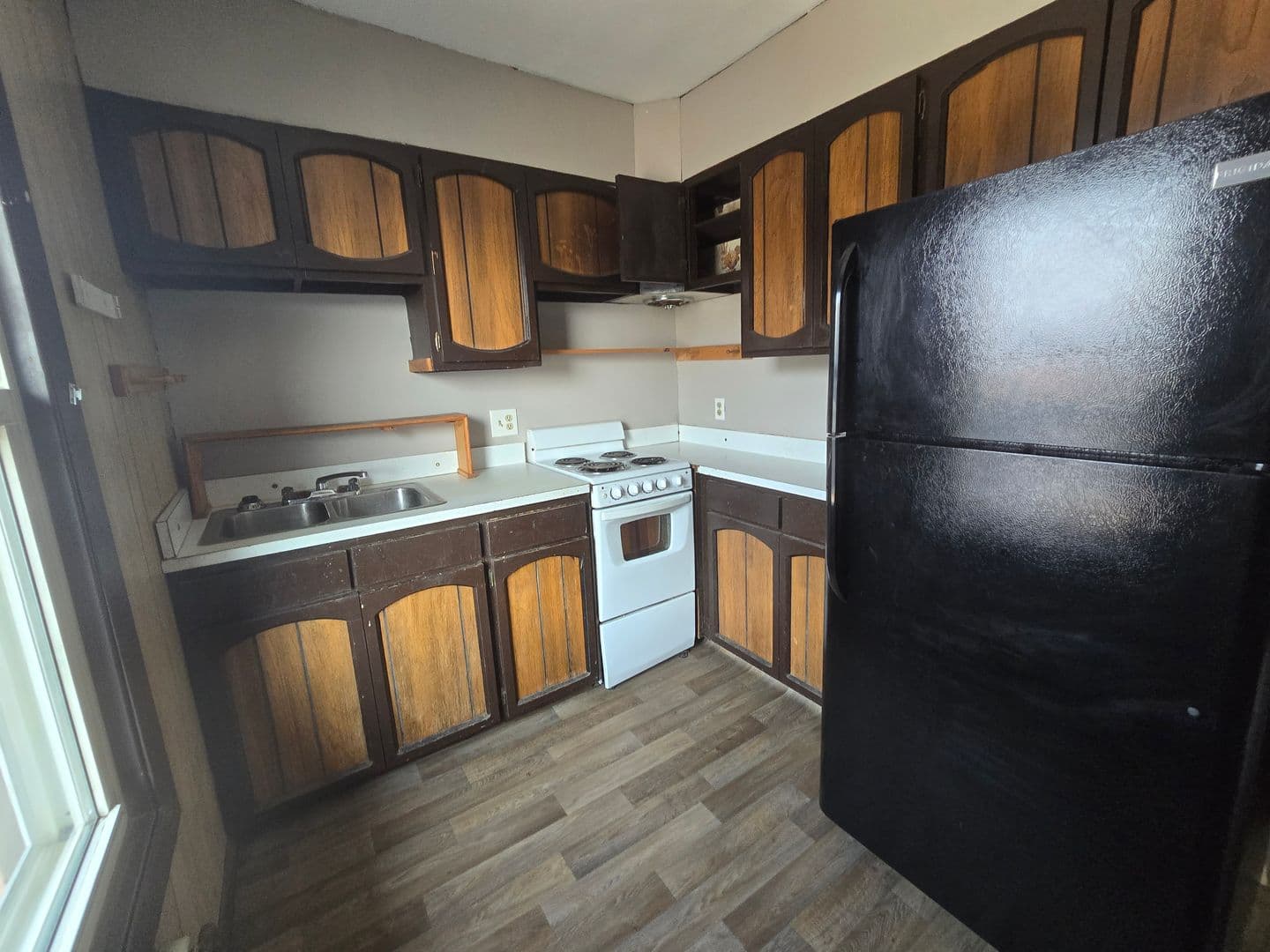 Miles City Apartment: 115 N 7th Street