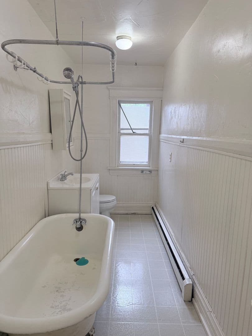 Colorado Springs Apartment: 637-643 Royer Street North