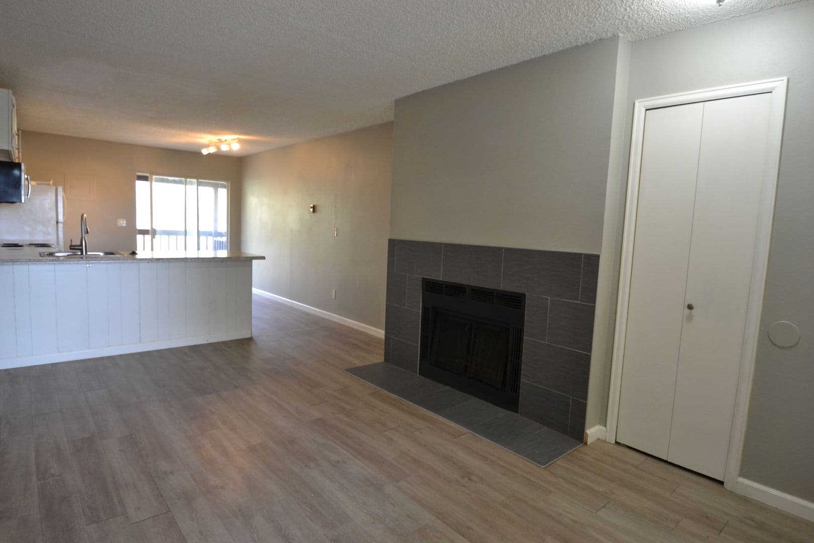 Colorado Springs Apartment: 2920 Straus Lane