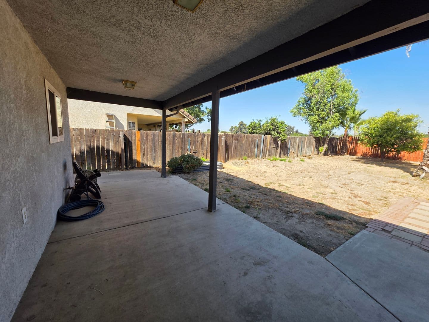Visalia House: 1550 E. Vine Ct.