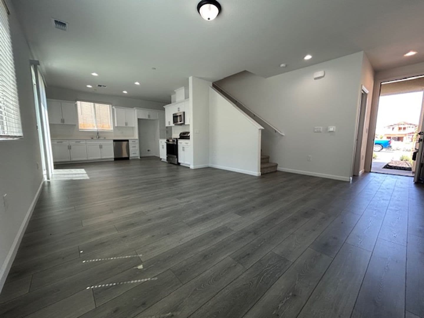 Visalia House: 3016 N. Chapel St