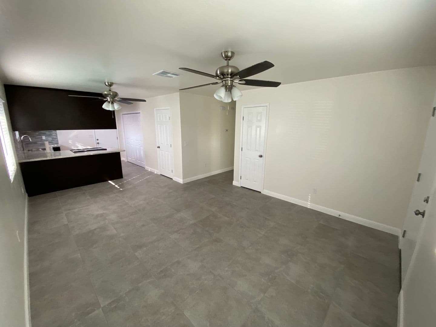 Visalia Apartment: 1134-1140 Chinowth / 4030-4036 Tulare