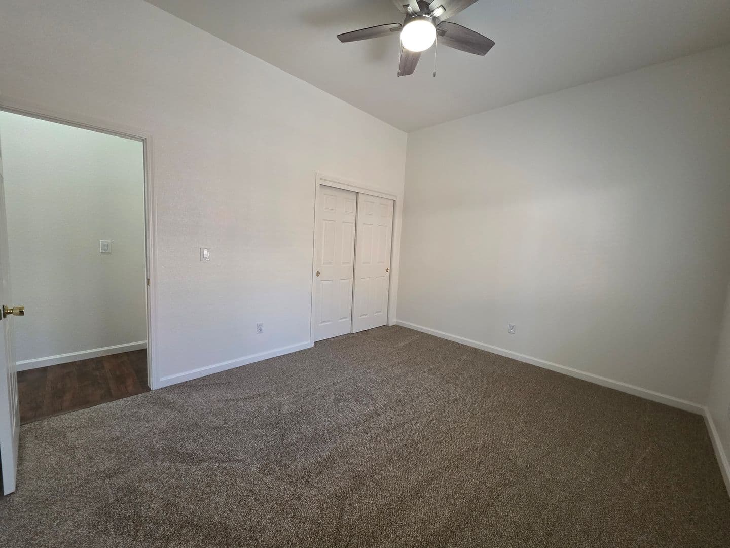 Visalia House: 1008 E. Arlen St