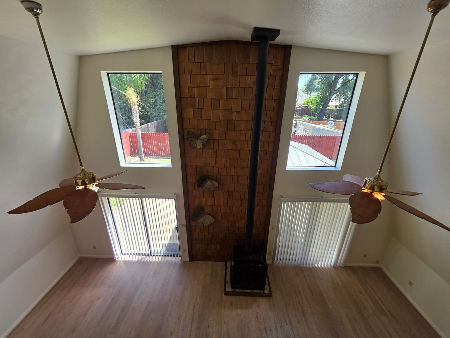 Visalia House: 2816 S Court Street