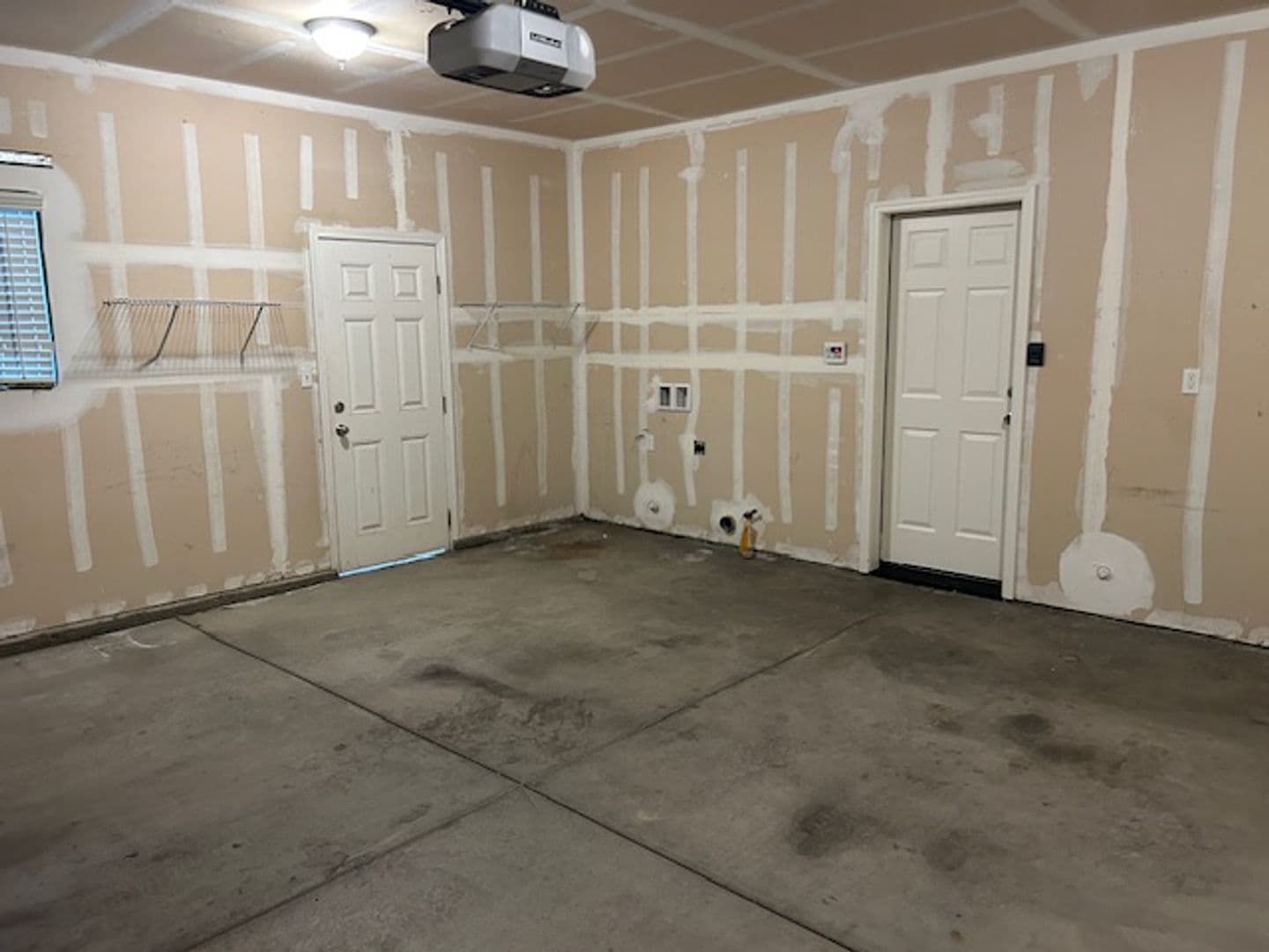 Visalia Apartment: 3530, 3532, 3534 and 3536 S. Villa St