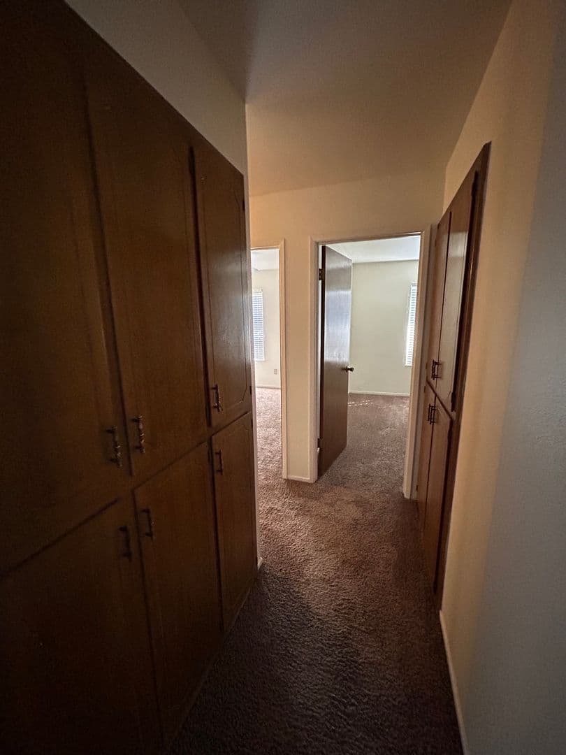 Visalia House: 5230 W. San Joaquin