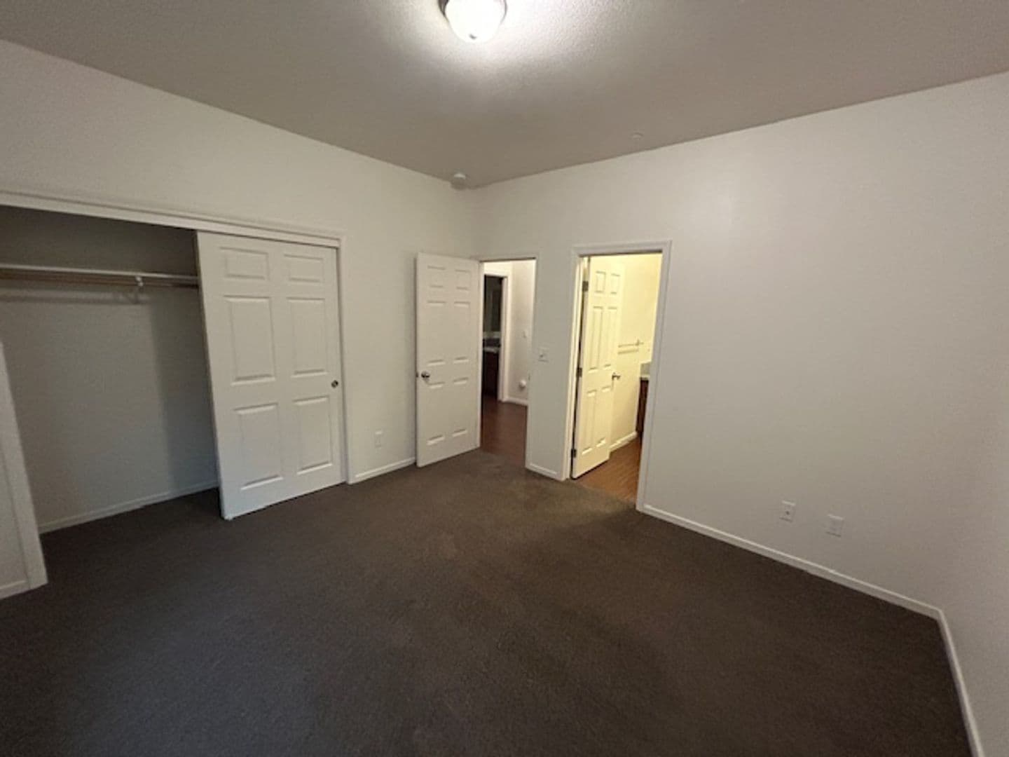Visalia Apartment: 3530, 3532, 3534 and 3536 S. Villa St