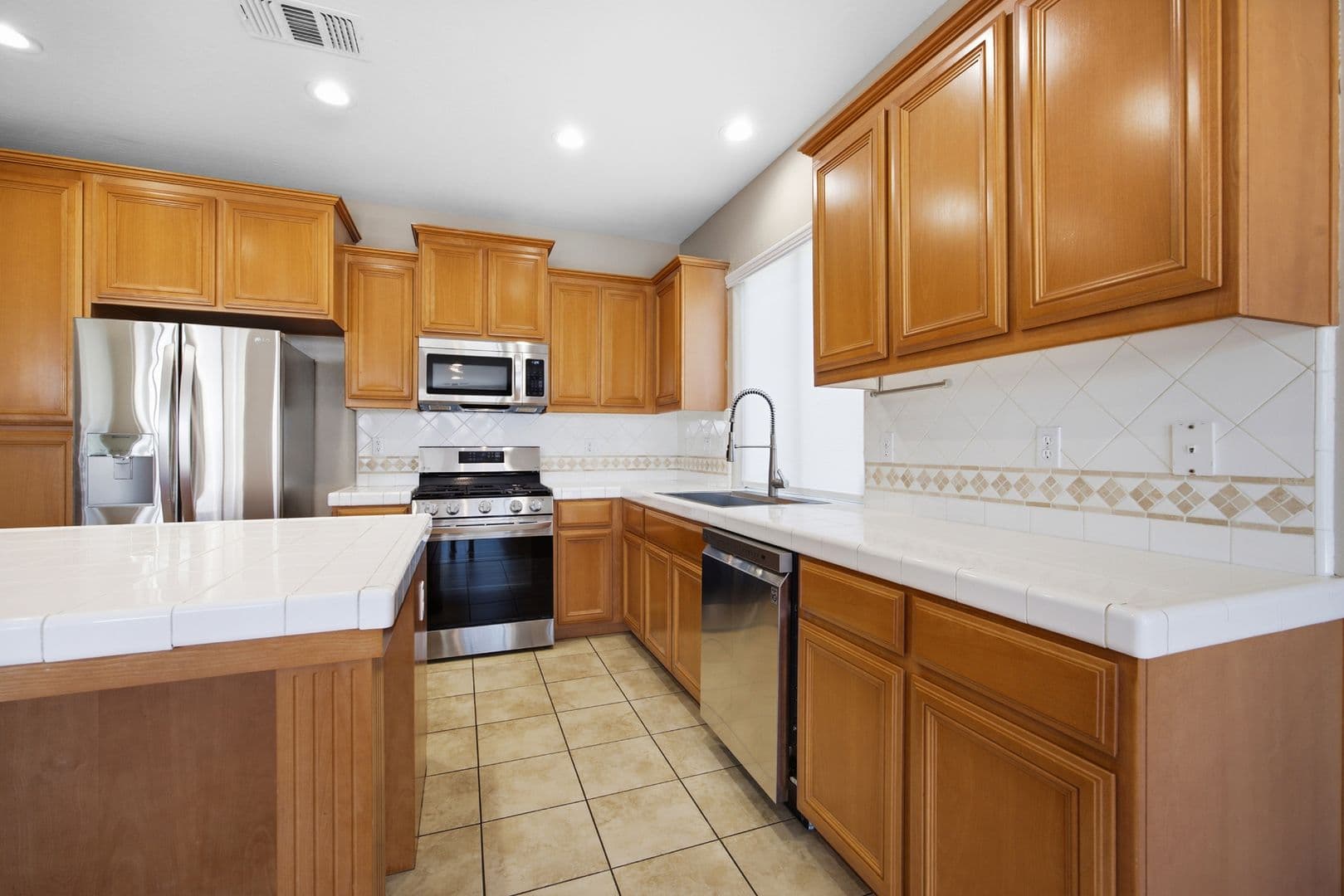 Visalia House: 1428 N. Leila St.