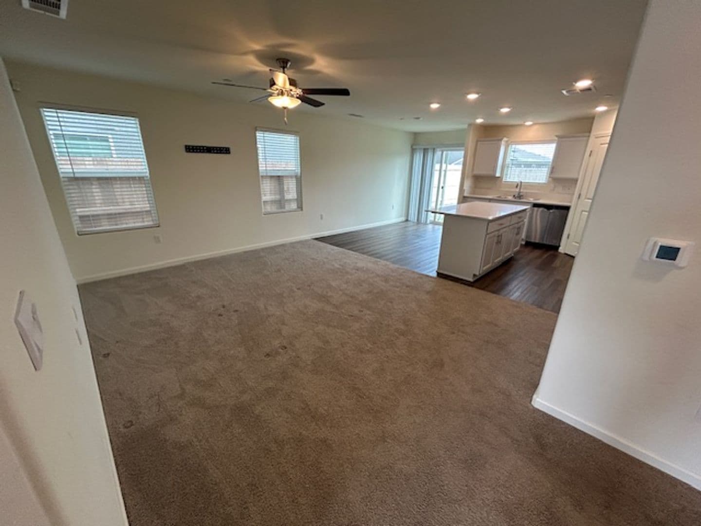 Tulare House: 490 Cromley St