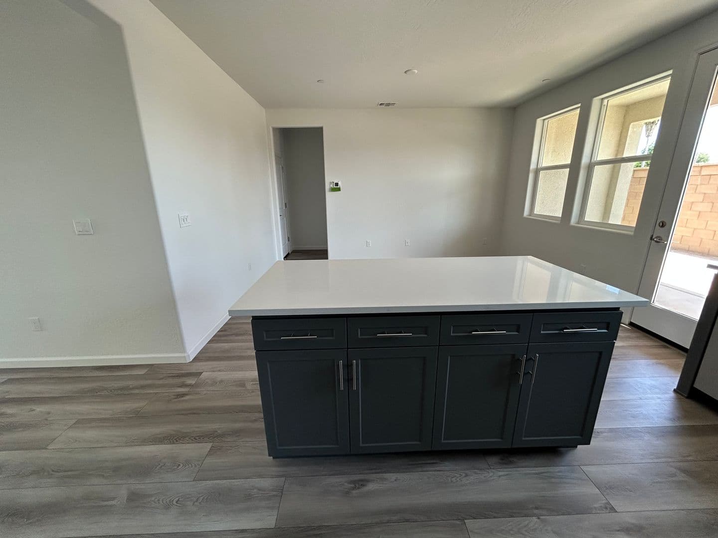 Visalia House: 1021 W. Payson