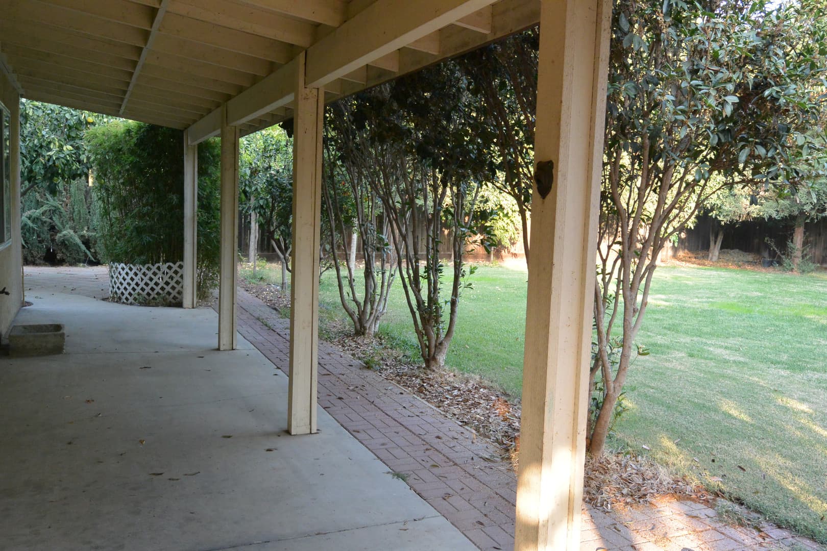 Visalia House: 2222 N. Quincy