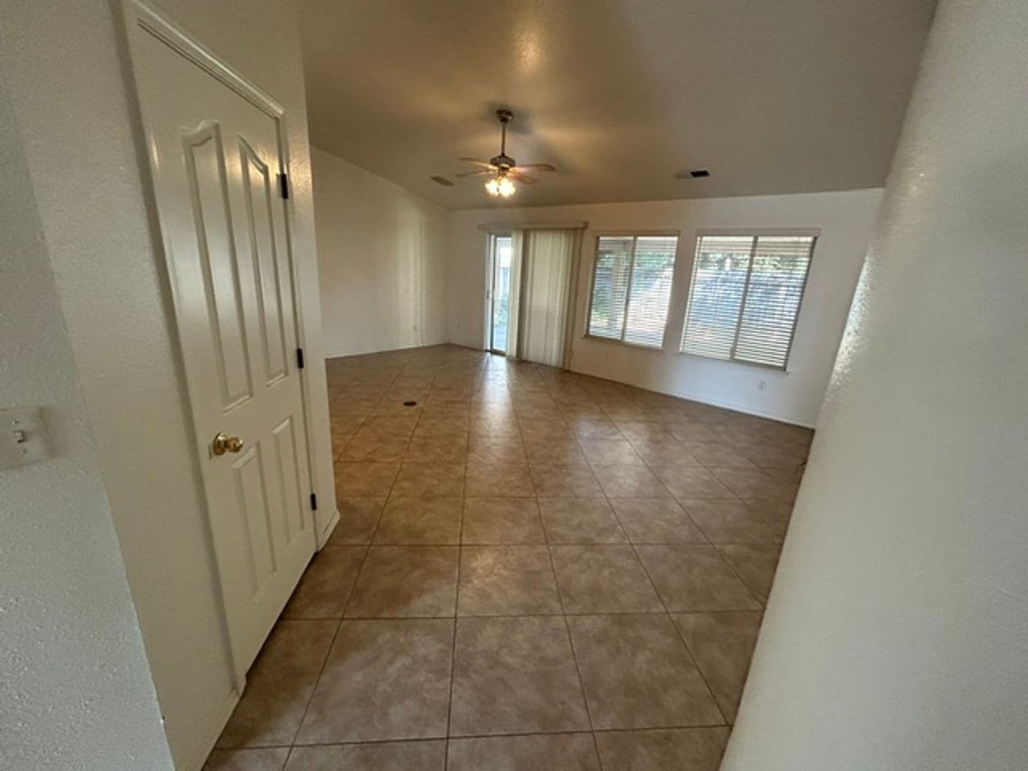 Visalia House: 1040 S. Casablanca