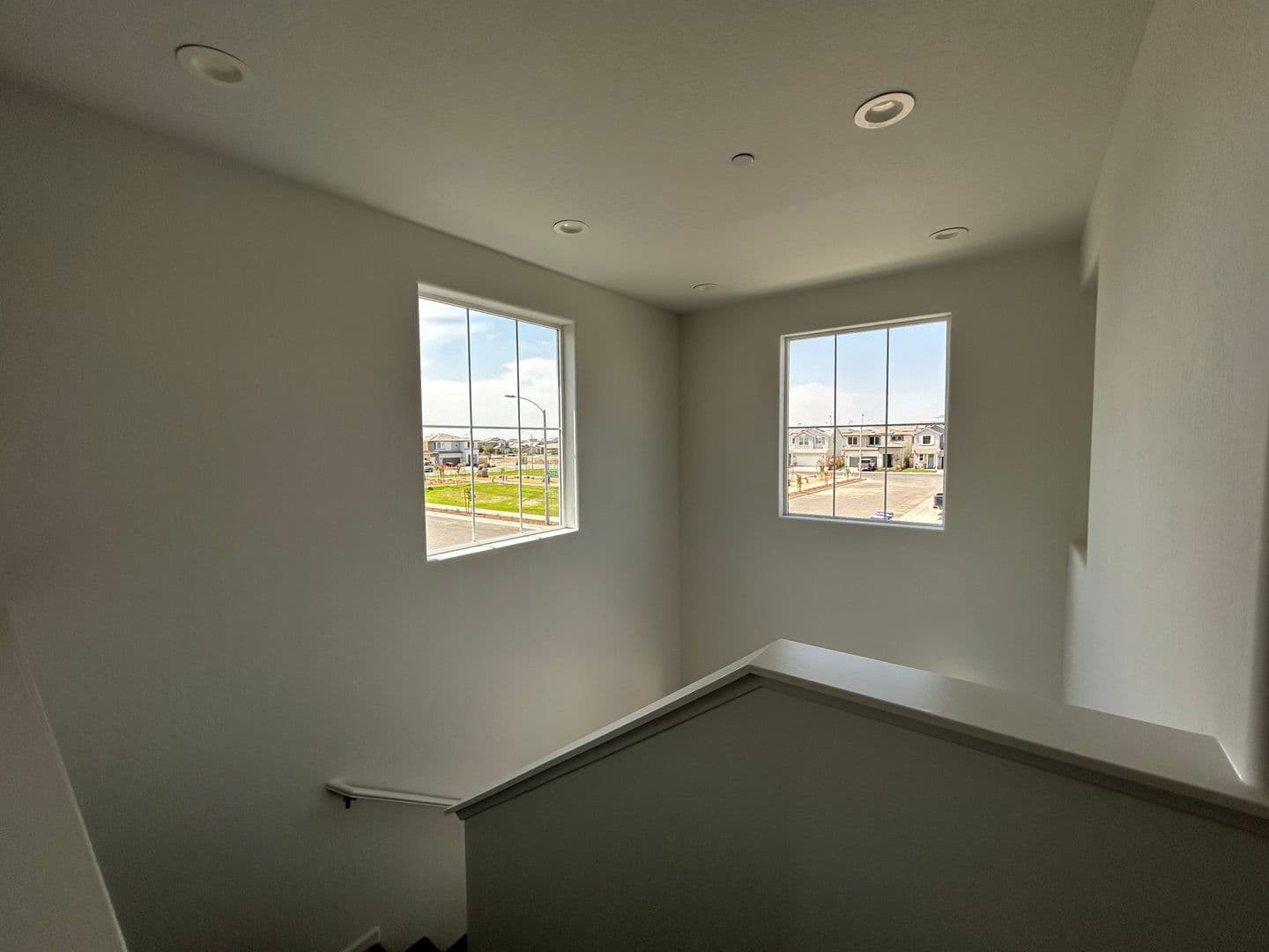 Visalia House: 1021 W. Payson