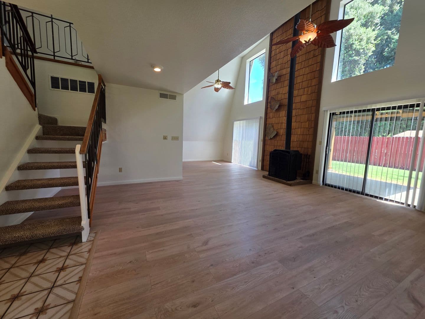 Visalia House: 2816 S Court Street