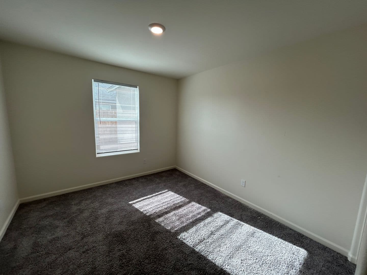 Visalia House: 3330 N. Garden St