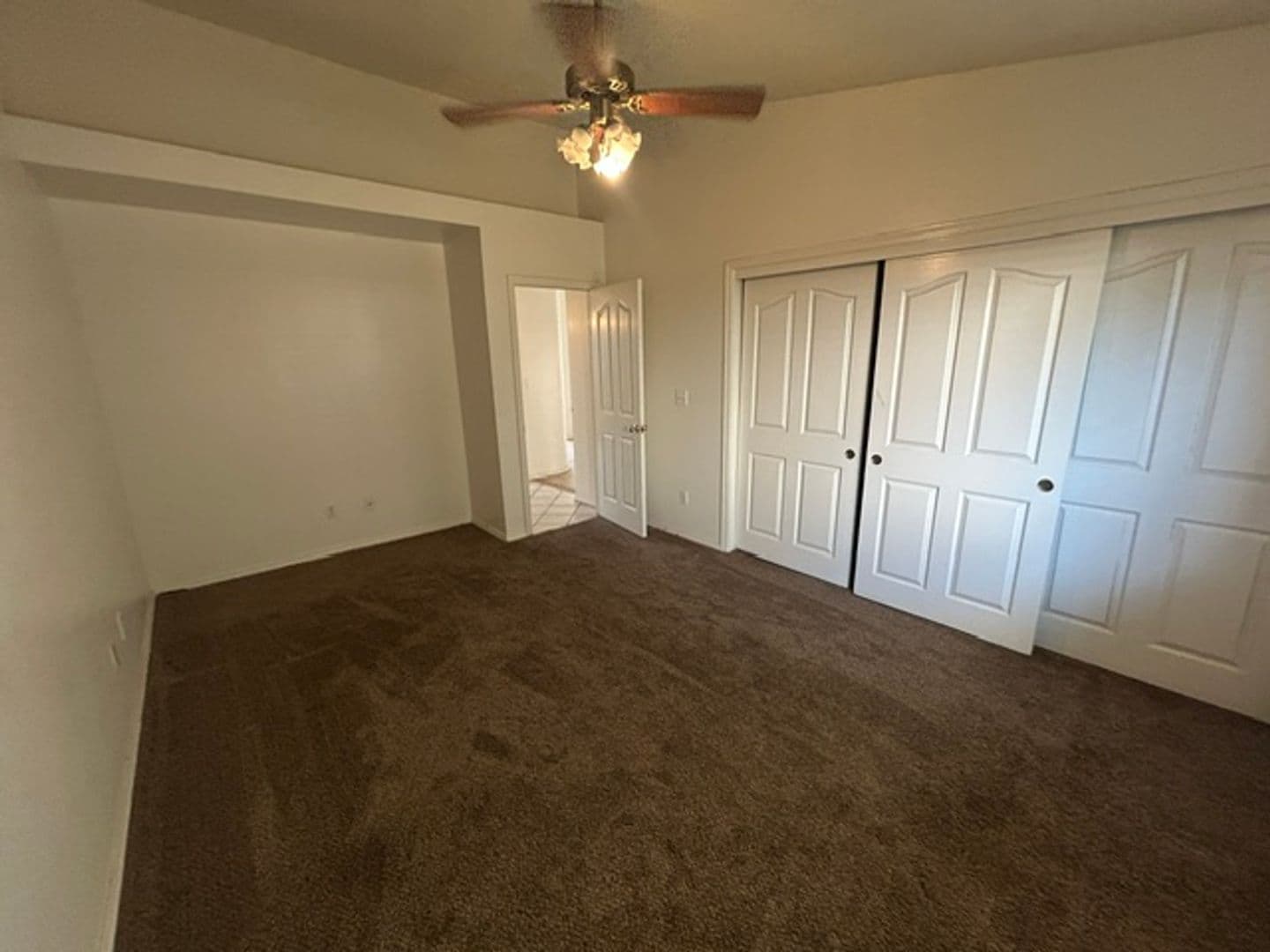 Visalia House: 1040 S. Casablanca