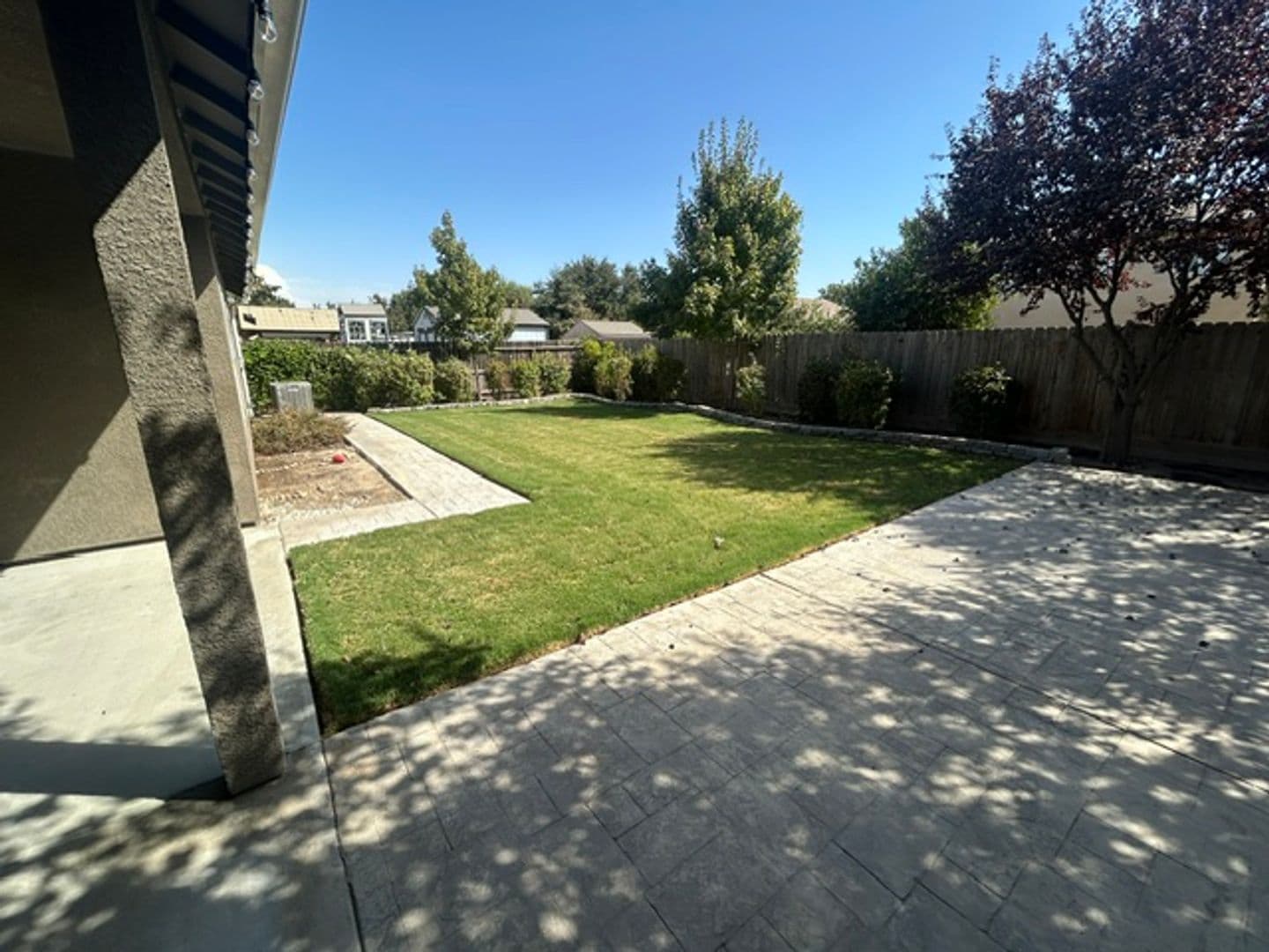 Visalia House: 3731 W Vine Ave